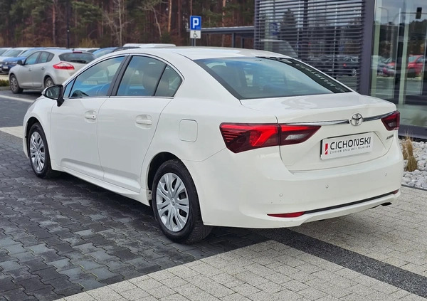 Toyota Avensis cena 39900 przebieg: 227316, rok produkcji 2018 z Strzelin małe 742